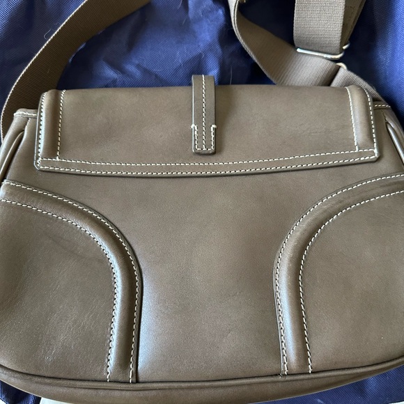 Dooney & Bourke Florentine Toscana Lrg Saddle Bag - Picture 2 of 13